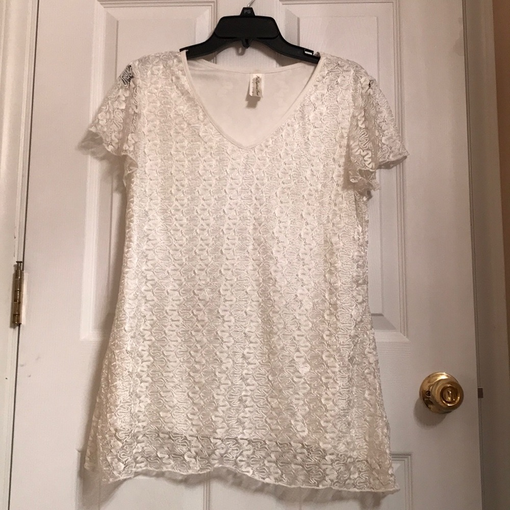 White lace top w/lining